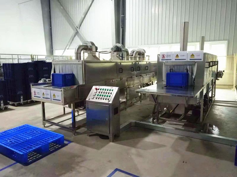 3 U型清洗烘干機(jī)客戶使用現(xiàn)場2.jpg